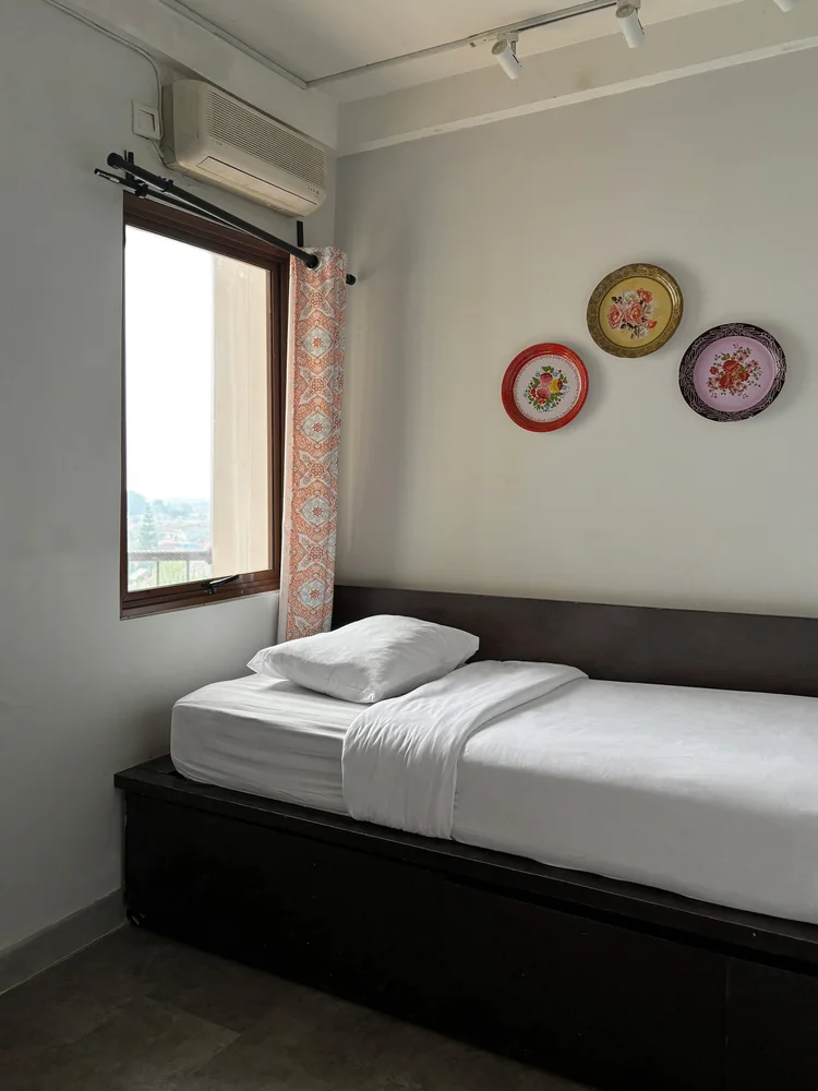 Marrakech: Kamar kedua: single bed 100 cm dengan AC sendiri.