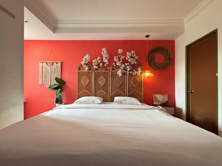 Honolulu: Sprei putih di setiap kasur, standar yang sama di semua unit kami.