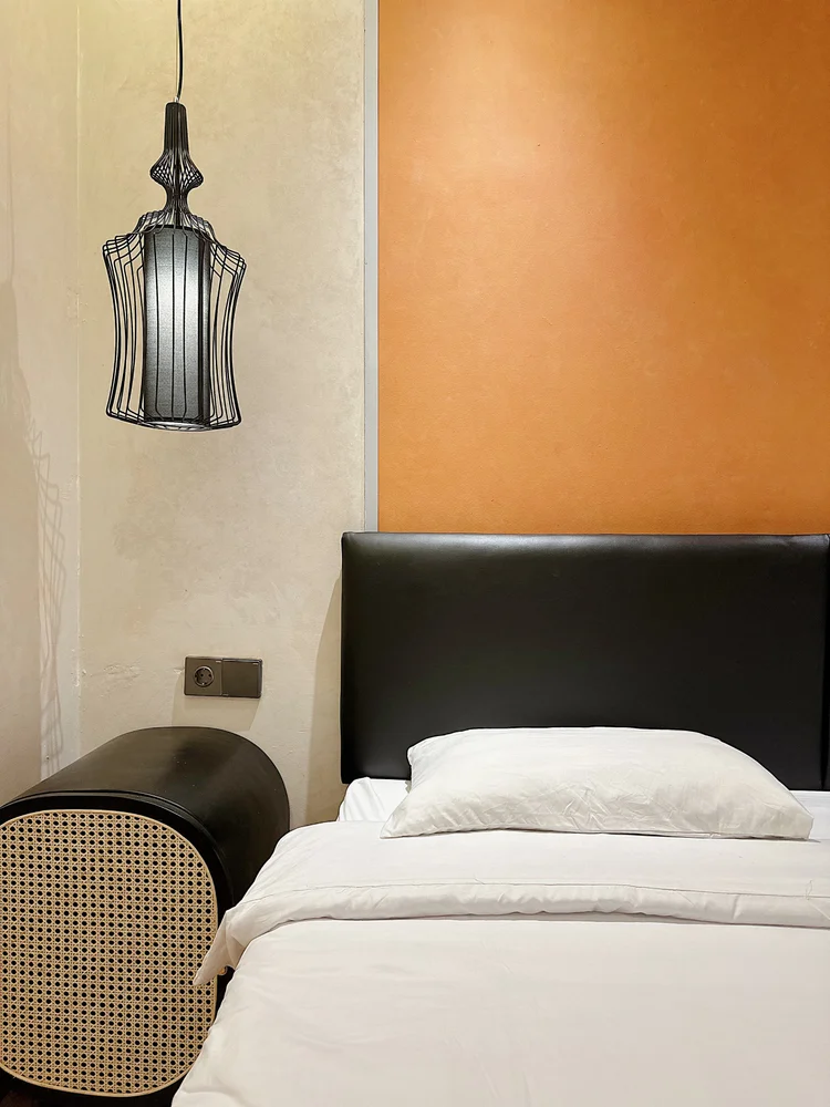 Melbourne: Sprei putih di setiap kasur, standar yang sama di semua unit kami.