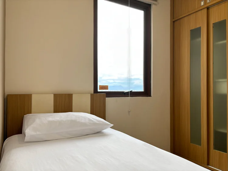 Hokkaido: Kamar dengan single bed 90 cm, untuk yang ingin ruang sendiri.