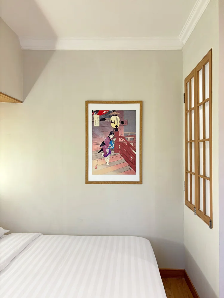 Kawaguchi: Sprei putih di setiap kasur, standar yang sama di semua unit kami.
